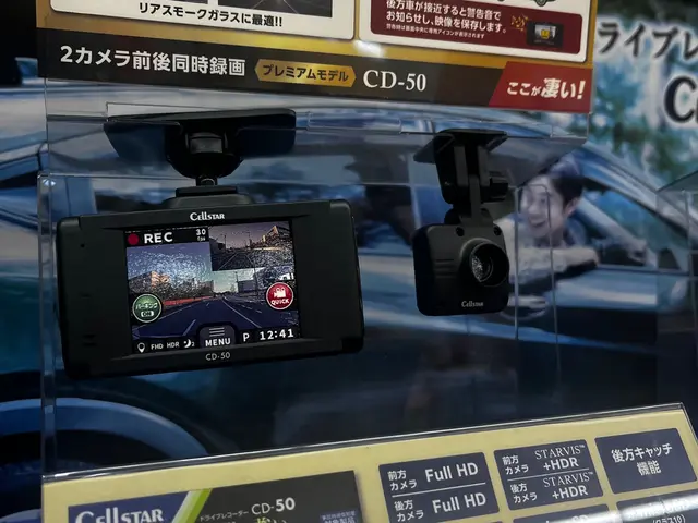 【ドライブレコーダー取付】富山県内どこへでも車の出張整備サービスいたします。サービスの画像