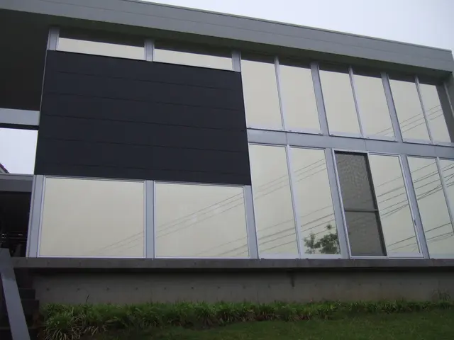 【ガラスフィルム施工20年の実績】クレジット・電子決済可能　きれいな仕上がり！サービスの画像