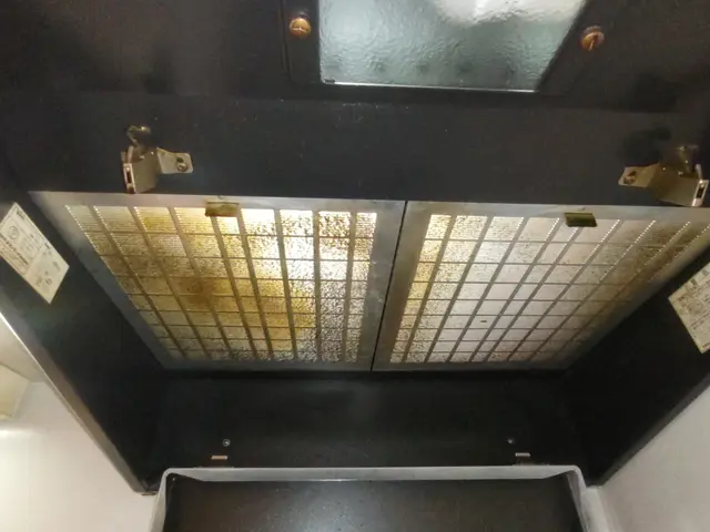 【大好評】プロの技術で感動を♪黒カビ除去してフッ素コートでつるピカ♬サービスの画像