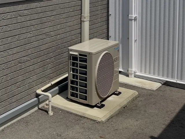 ★代表自らお伺いします★エアコン工事10年以上の経験★わかりやすい説明と安心価格サービスの画像