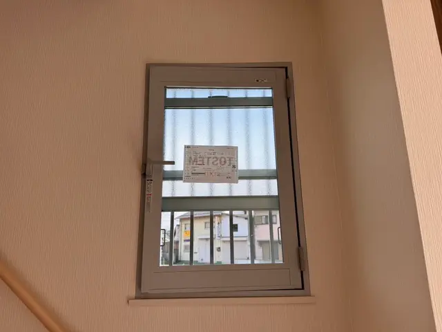 補助金サポート可能、政府推奨の内窓設置で省エネ対策を。冬の暖かさが全然違いますサービスの画像