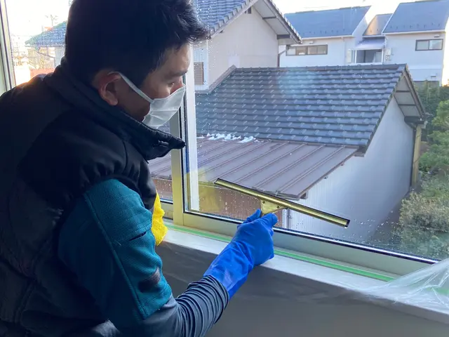 業歴23年　雨や台風の汚れからガラスもサッシもキレイに！サービスの画像