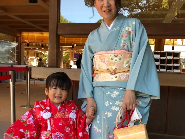 【お家で待ってるだけ】着付け・メイク・簡単なヘアセット全て込みで12,000円！