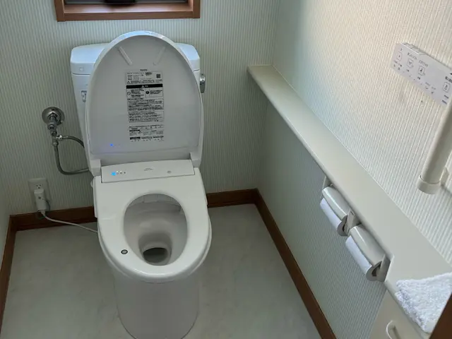 トイレ交換、他のメーカー、機種などもあります！条件に応じ提案致します！カードOKサービスの画像