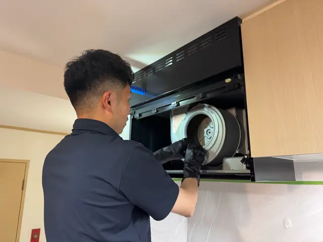 ★頑固な油汚れを撃退★綺麗なキッチンは気分も上がり料理がはかどります！！サービスの画像