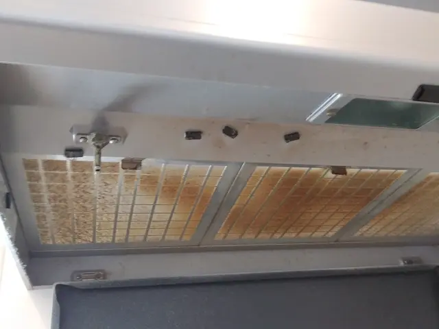 業歴１２年◆安心施工◆徹底的に油汚れを落とし、ピカピカにしますサービスの画像