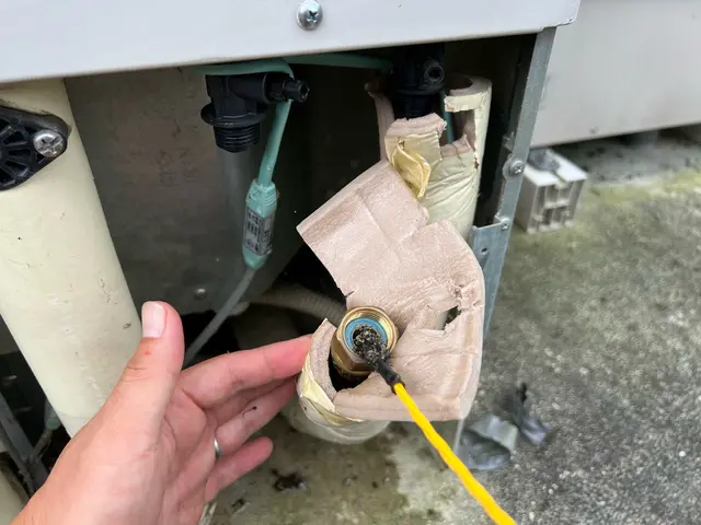 【岩手】徹底的に風呂釜＆追い焚き配管を洗浄！給湯器点検と鏡ウロコ除去サービス♪サービスの画像