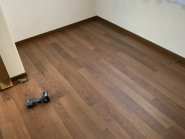 全重ね貼り作業実績300件以上！壁　建具とのバランスもご提案します！サービスの画像