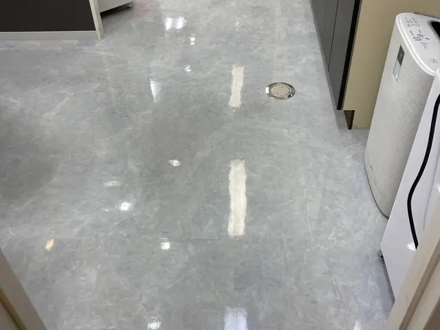 全重ね貼り作業実績300件以上！壁　建具とのバランスもご提案します！サービスの画像