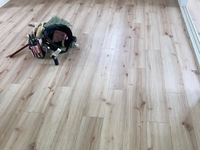 全重ね貼り作業実績300件以上！壁　建具とのバランスもご提案します！サービスの画像