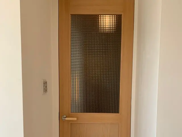 新しいドアをお作りします｜室内ドア新調｜年間ドア100枚交換サービスの画像