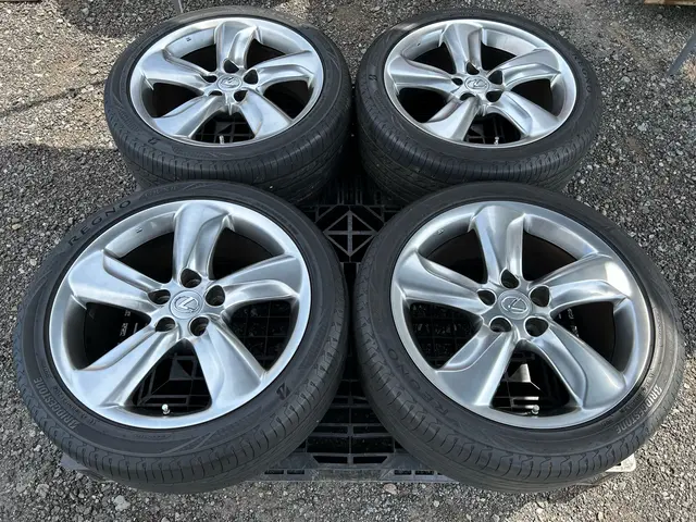 【タイヤの専門家】軽は割引! 業界歴15年の実績！整備士の出張スタッドレス交換サービスの画像