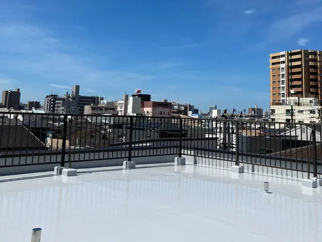 業界歴20年◎ご満足頂ける防水工事、お任せください！損害保険加入済み！保証書発行サービスの画像