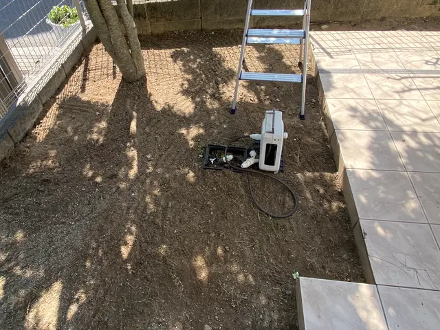 専門スタッフが丁寧に！損害保険加入で安心の出張対応サービスの画像