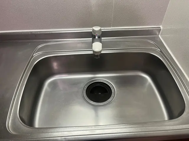 年末大サービス！【トイレ　簡易汚れ防止コート】サービスサービスの画像