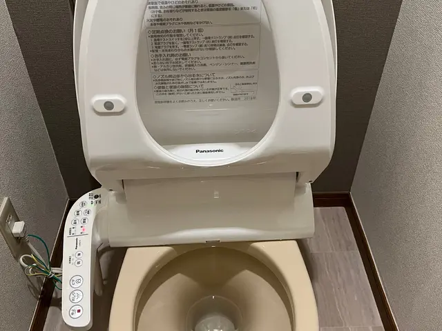 年末大サービス！【トイレ　簡易汚れ防止コート】サービスサービスの画像