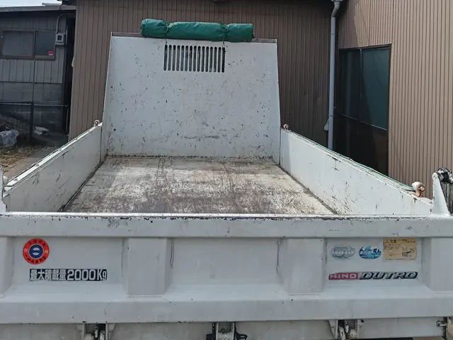 不要品回収（２tトラック）サービスの画像