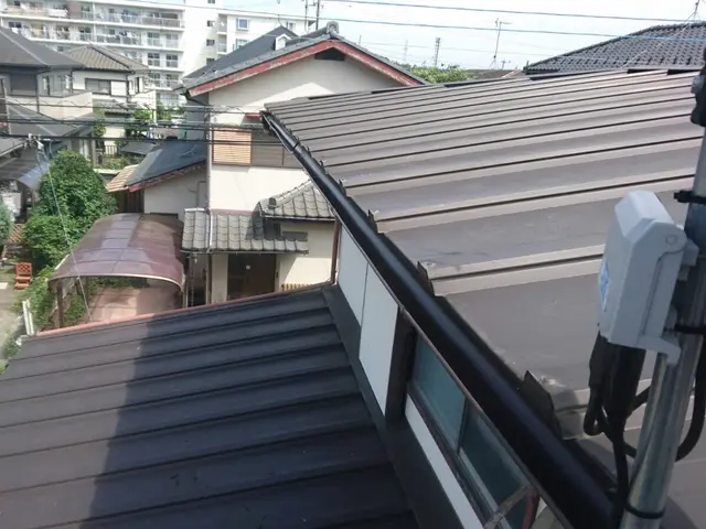 【自然災害などの雨樋被害多数！】雨漏り・雨樋割れ・雨樋ゆがみサービスの画像