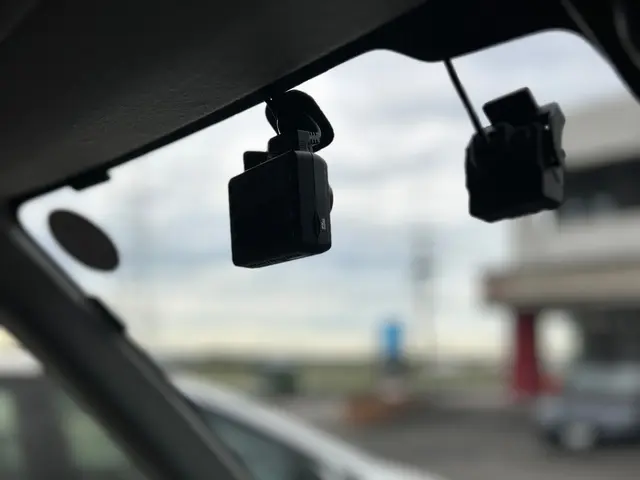 ドラレコ　出張取付　外車サービスの画像