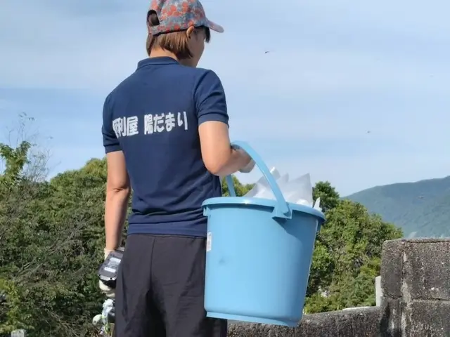 防草シート貼りサービスの画像