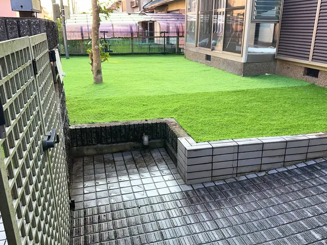 【R8年2月新出店☆】安心・安全な人工芝でお子様と♪ ★日・祝　対応可★サービスの画像