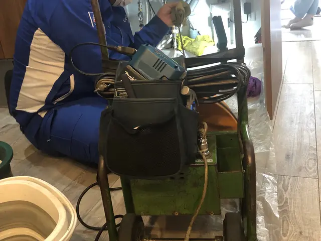 [水道局指定工事店]業界18年！高圧洗浄で解決！クレカ対応可◇国家資格保有者サービスの画像