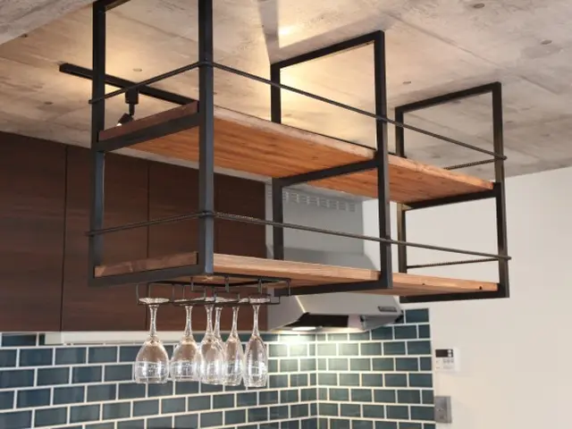 ★ウォールシェルフの設置・取り付け!!丁寧かつスピーディーに!!サービスの画像