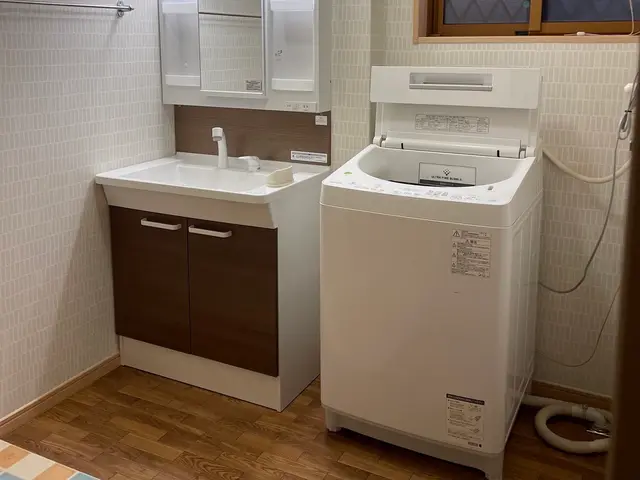 理想の水廻り空間に◎壁紙や床等も一貫して作業可能◎お見積もり無料！サービスの画像