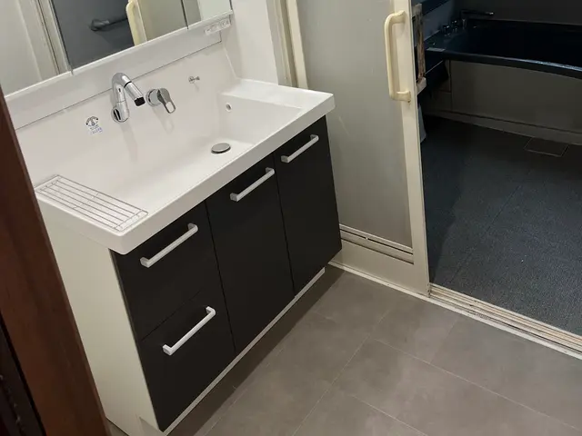 理想の水廻り空間に◎壁紙や床等も一貫して作業可能◎お見積もり無料！サービスの画像