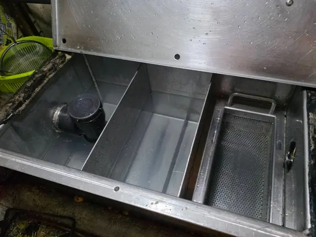 『飲食店オーナーも太鼓判！ 徹底的に綺麗にする清掃のプロ』サービスの画像