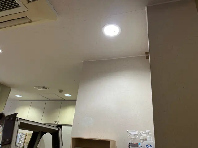 ダウンライト、シーリングライト取り付け修理サービスの画像