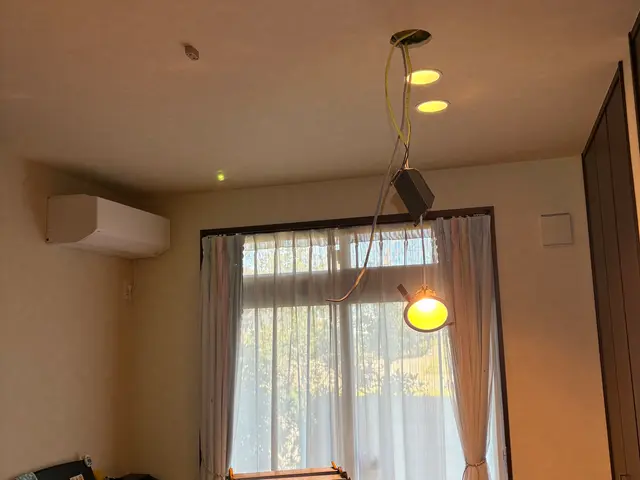 ダウンライト、シーリングライト取り付け修理サービスの画像