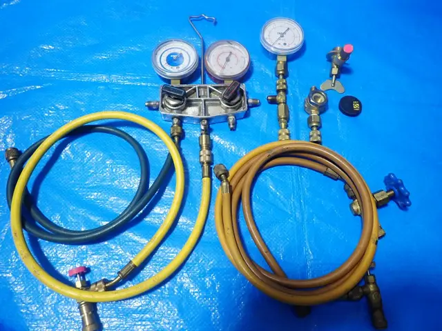 作業外注一切なし◎駐車場代は当店が負担！アフターケアーも万全！サービスの画像