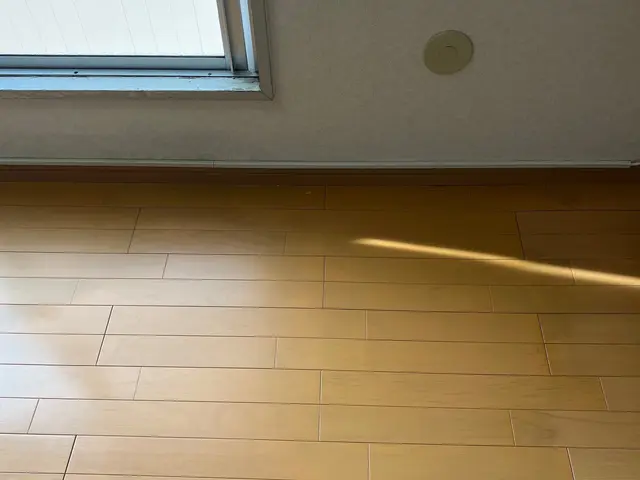 【多数実績あり】床、建具等、木部補修全般、料金確認等お気軽にご相談下さい。サービスの画像