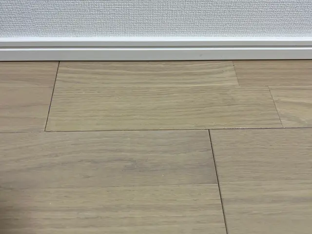 【多数実績あり】床、建具等、木部補修全般、料金確認等お気軽にご相談下さい。サービスの画像