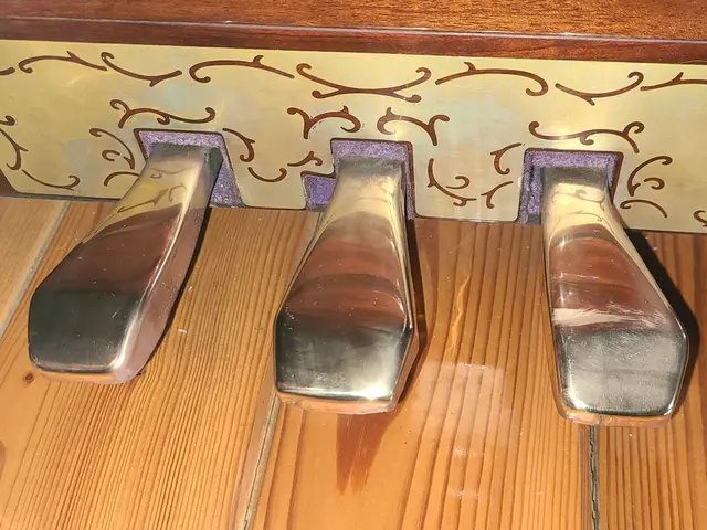 心に響く音色、業界歴30年以上の確かな技術で引きやすいピアノへサービスの画像