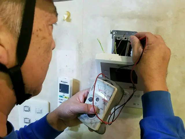 【経験年数25年】年中無休でご対応！ベテランの電気工事士が作業いたします。サービスの画像