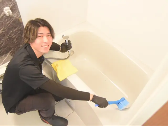 ◆事前説明で明瞭会計◆明るい笑顔のスタッフ訪問◆お子様にも優しい薬剤使用サービスの画像