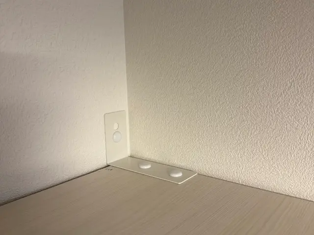 地震対策に！家具の固定、転倒防止サービスの画像