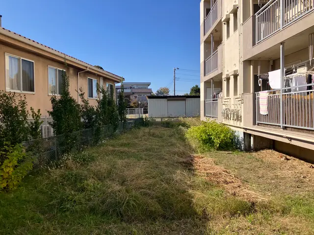 地元密着の自社スタッフ対応で妥協無し！不満があれば無料追加対応で安心の草刈り専門サービスの画像