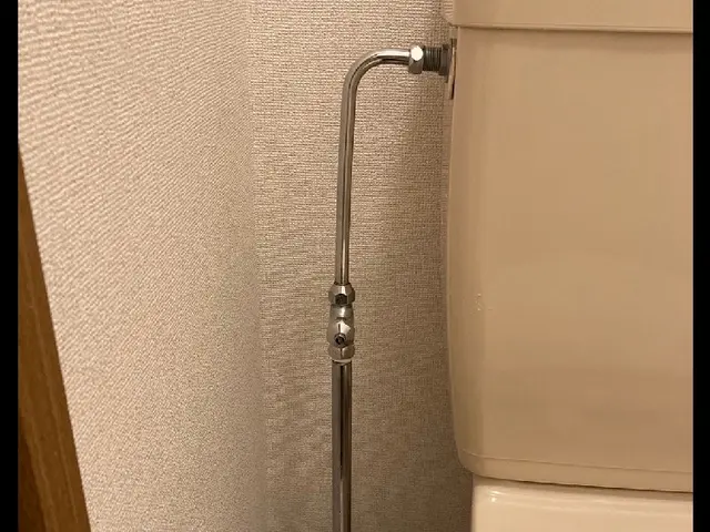 温水便座の取付けサービスの画像