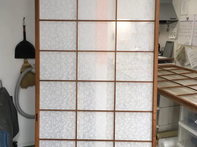 あなたの町の表具内装店です。独立創業29年　餅は餅屋にお任せください。サービスの画像