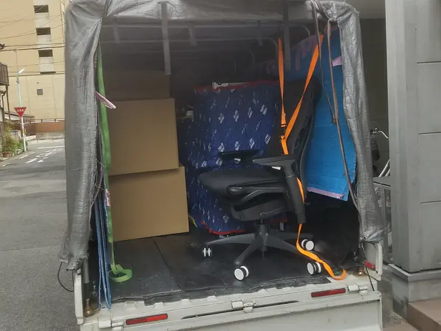 名古屋の引越便ソクリ。引越日が近いあなたに！3ドア冷蔵庫ドラ洗もOK！不用品回収サービスの画像