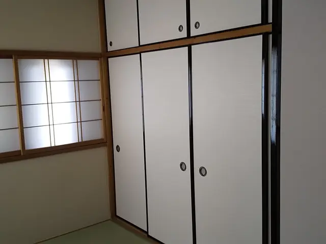 祖父の代から3代目・60年以上の信頼と技術でふすまを美しく快適によみがえらせますサービスの画像