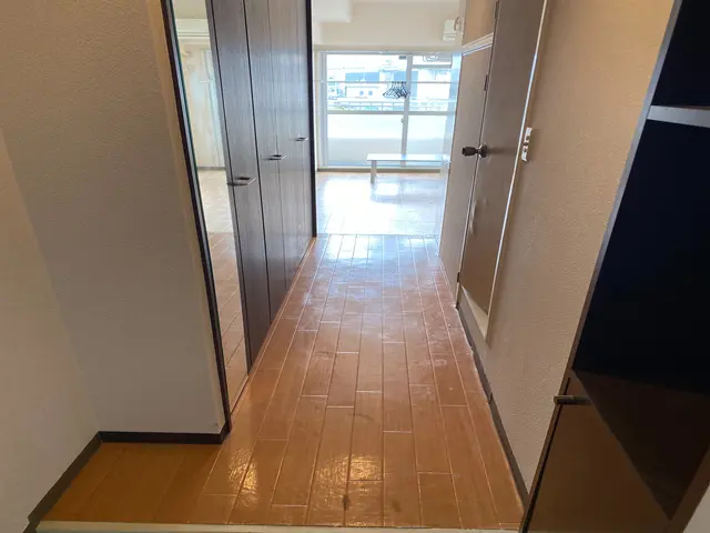 ◎予約から施工まで100%自社対応◎営業時間外も対応可◎損害保険加入店サービスの画像