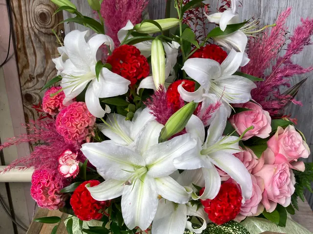 出張フラワーアレンジ制作サービスの画像