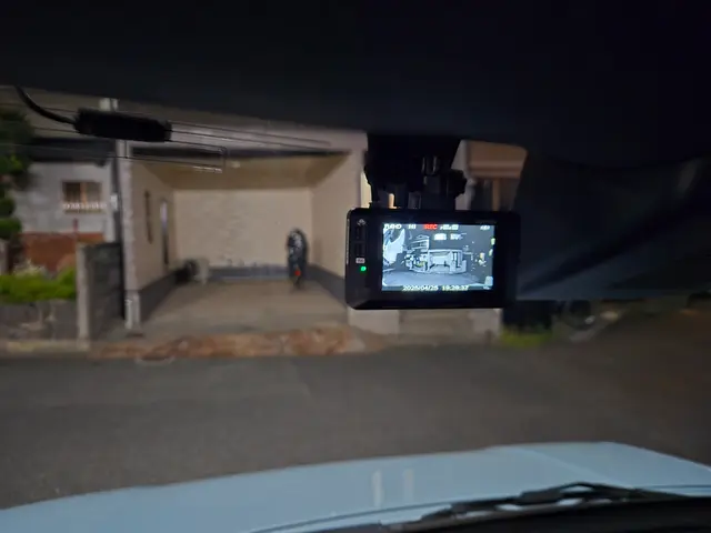 ドラレコ出張取り付け致します！年中無休 24時間対応サービスの画像