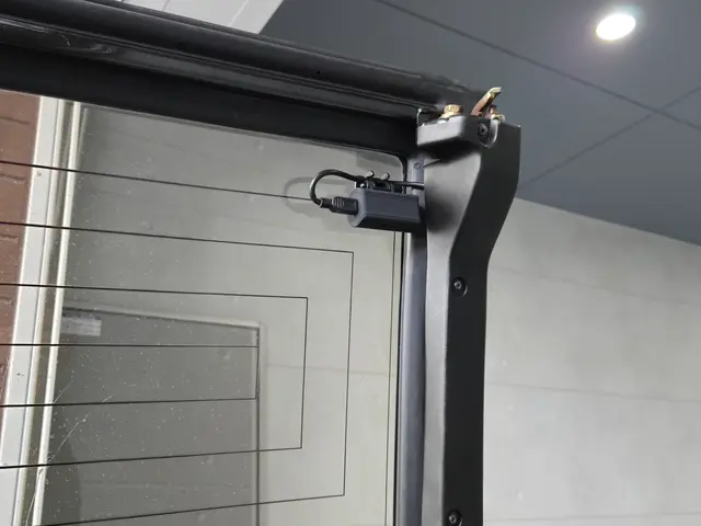 ドラレコ出張取り付け致します！年中無休 24時間対応サービスの画像