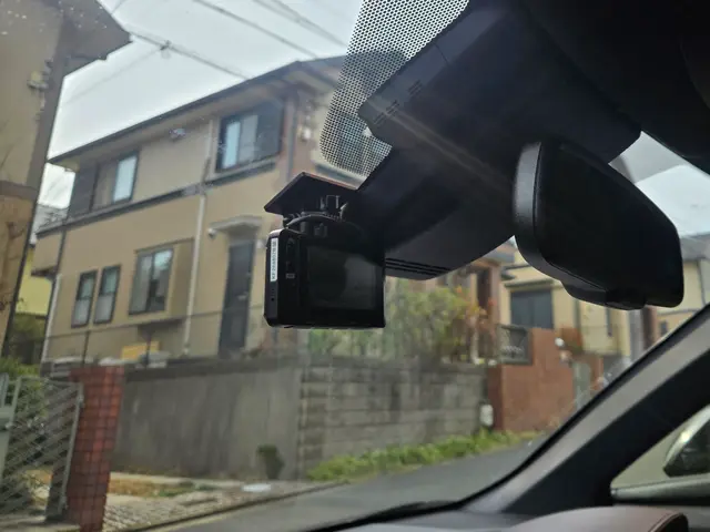 ドラレコ出張取り付け致します！年中無休 24時間対応サービスの画像