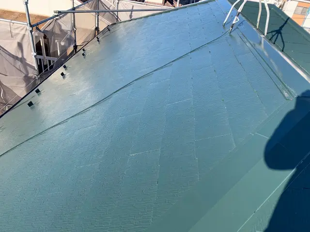 外壁診断士・一級塗装技能士の資格を持つ店長が現地調査し施工、自社施工→安価・安心サービスの画像